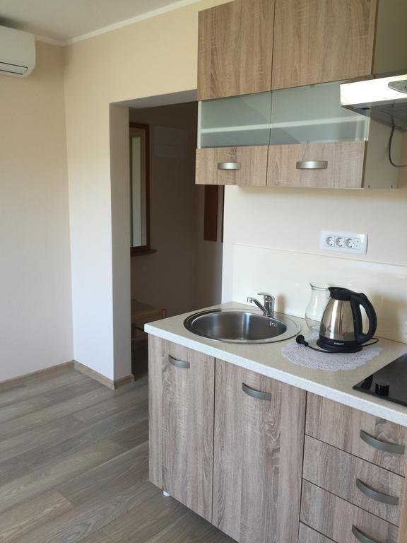 تْشيرسيك نوفي Villa Alla Bed And Breakfast المظهر الخارجي الصورة